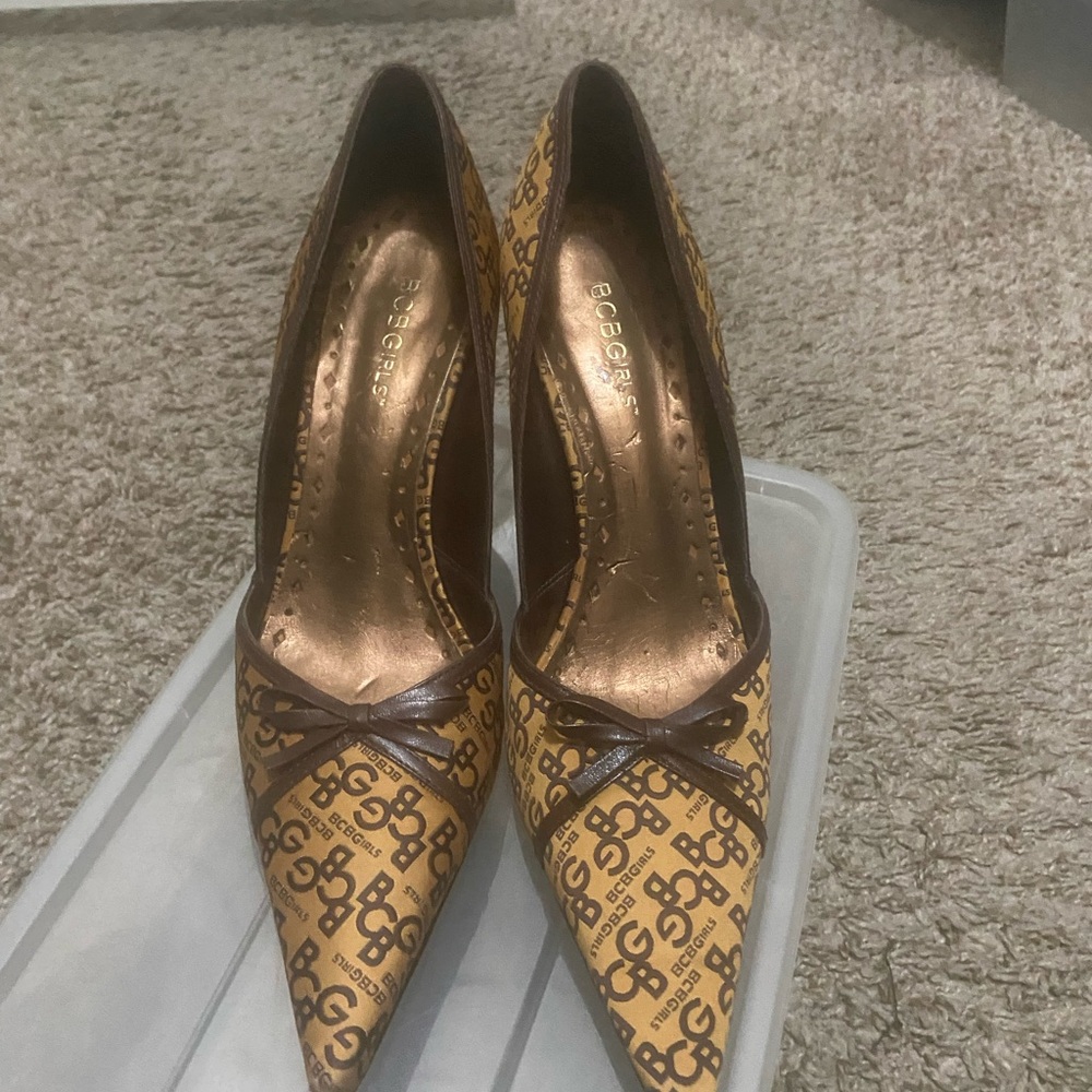 BCBG Women's Brown Patterned Heels